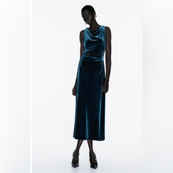 zara blue velvet dress Best New Arrivals From | November 2022 Zara Summer Dresses Women's Dresses